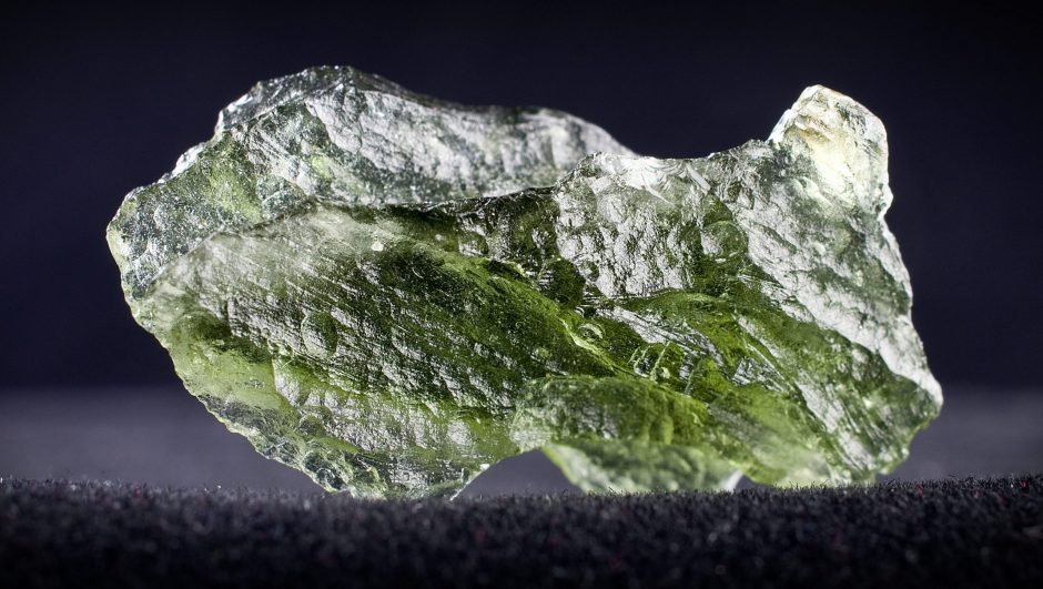 ¡Moldavita: La Piedra Cósmica Que Transformará Tu Vida! ¿Estás Listo? - Metayantra México