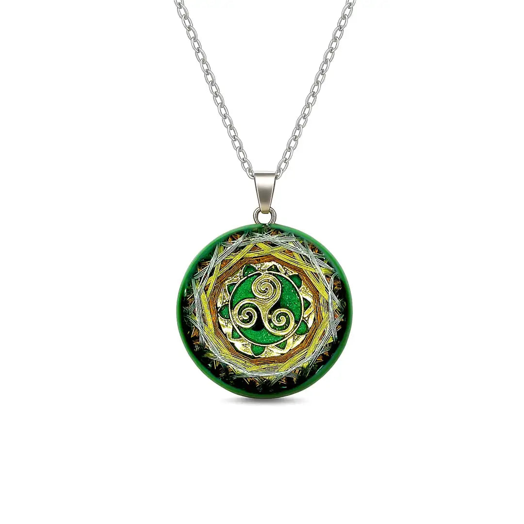 ✨ Nuevo Collar de Orgonita con Triskel de Oro ✨ para Equilibrio y Protección : Energía de Nueva Generación