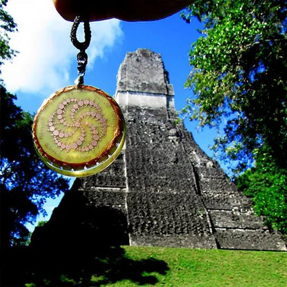 Collar Tibetano Destructor de obstáculos Guru Rinpoche Crop Circle - Metayantra - Metayantra México