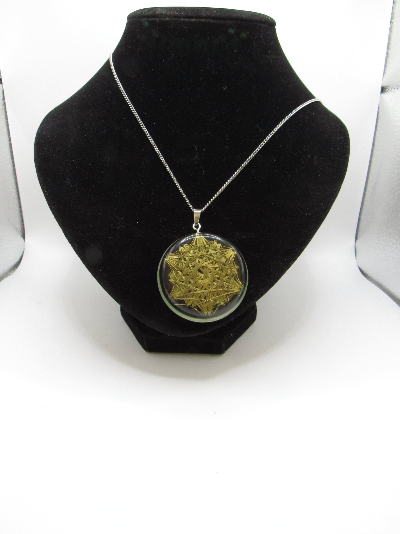 Collar Vector de Equilibrio Dorado: Calma, Protección y Armonía - Metayantra México