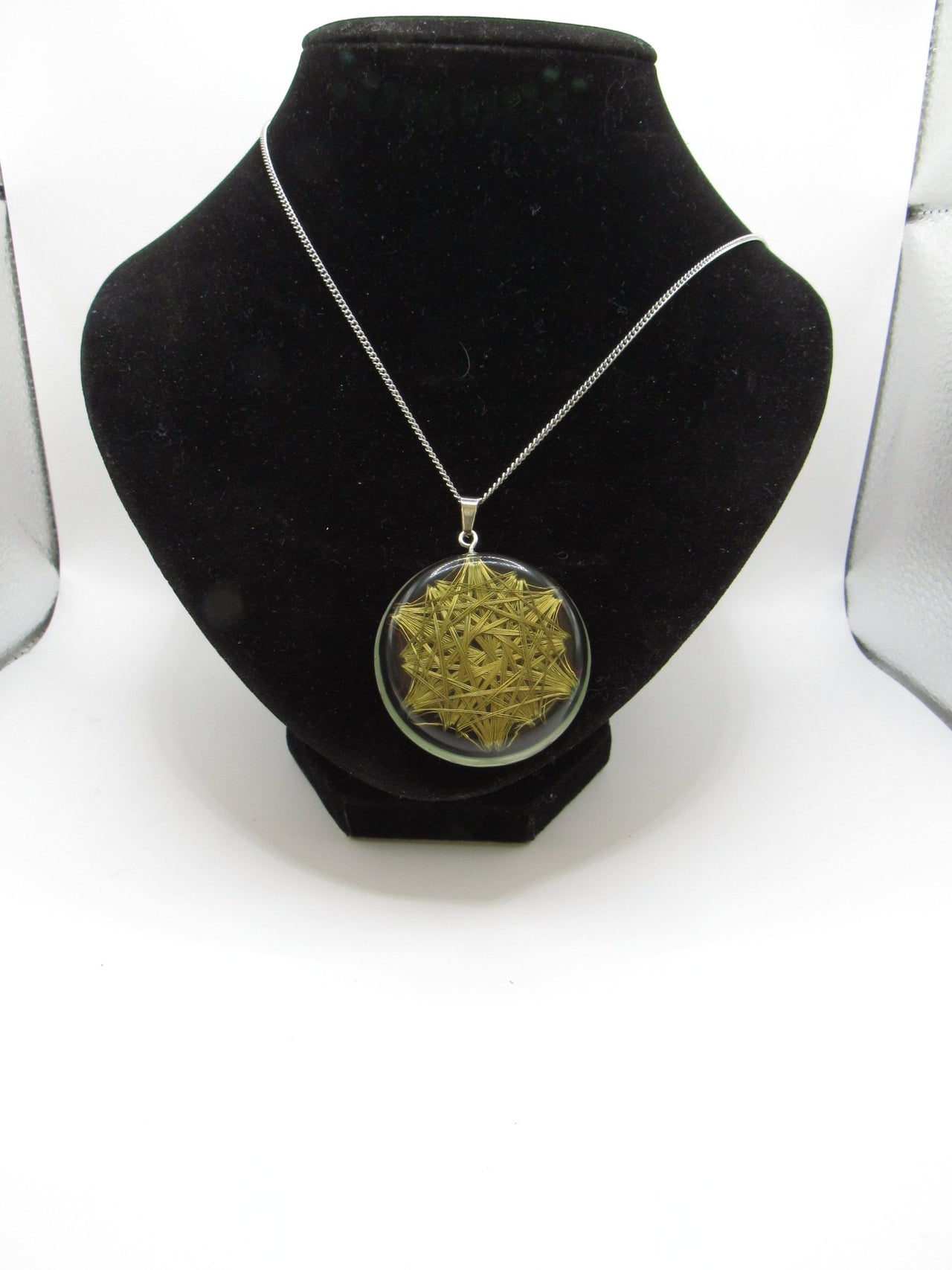 Collar Vector de Equilibrio Dorado: Calma, Protección y Armonía - Metayantra México