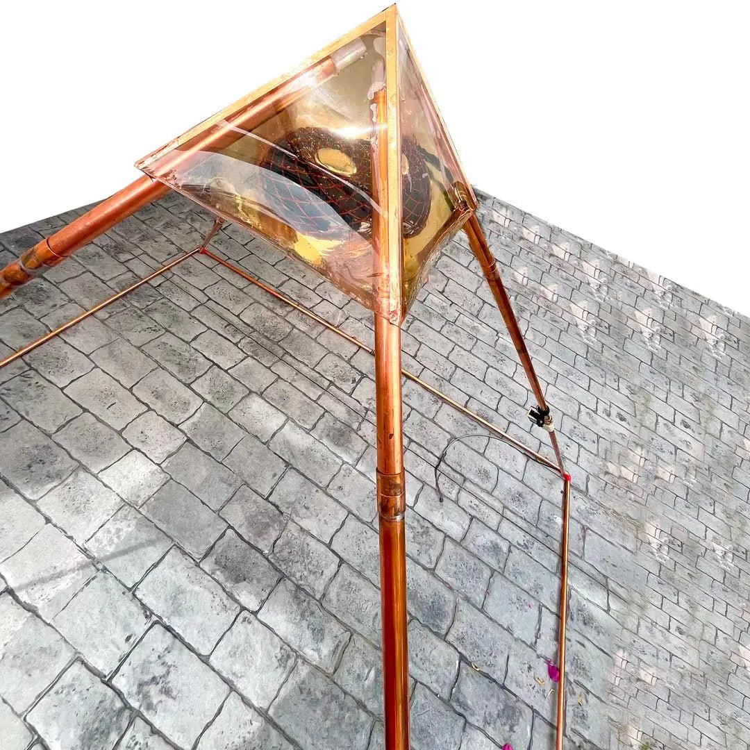 Pirámide de meditación de cobre - Metayantra México