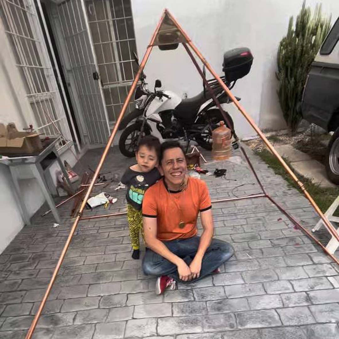 Pirámide de meditación de cobre - Metayantra México