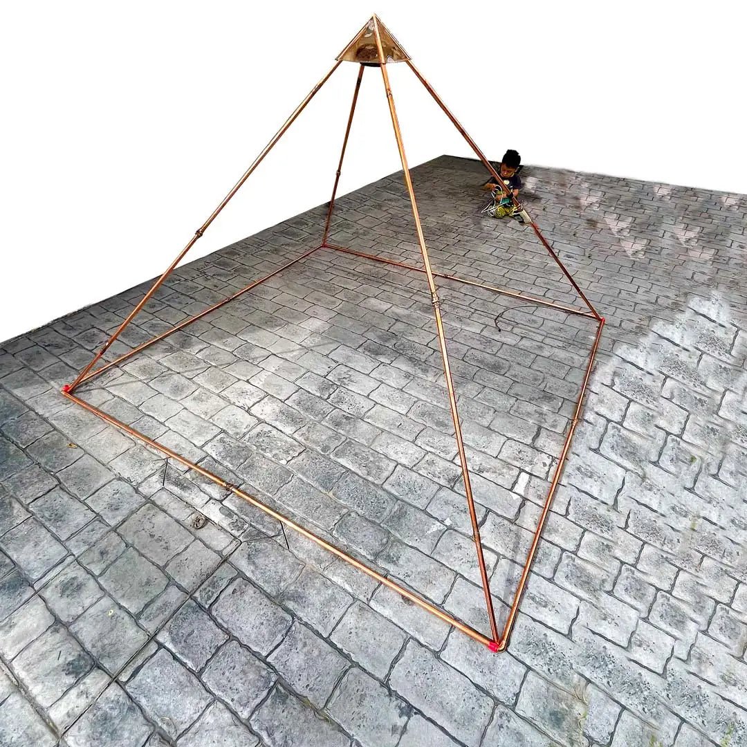Pirámide de meditación de cobre - Metayantra México