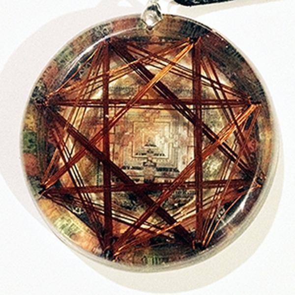 Protector contra BrujerÇða Kalachakra con Cuarzos Metayantra - Metayantra MǸxico