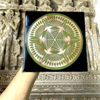 Thumbnail for Proyector Astral Icosaedro Regenerador Celular Matriz Dodecaédrica 20 x 20 – Metayantra - Metayantra México