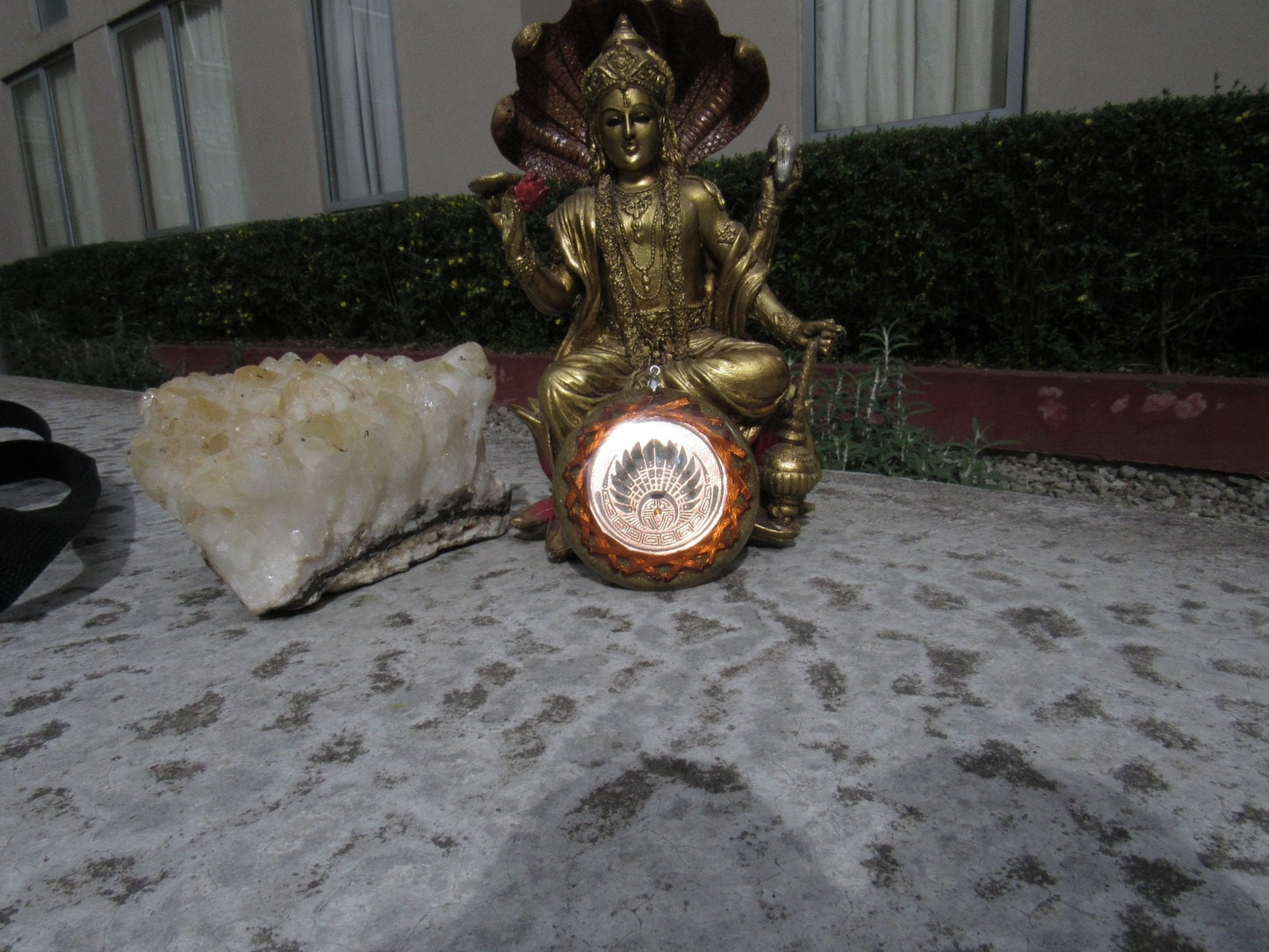 Copia de Resonador Cuǭntico QuetzalcÇüatl Con Moldavita - Metayantra MǸxico