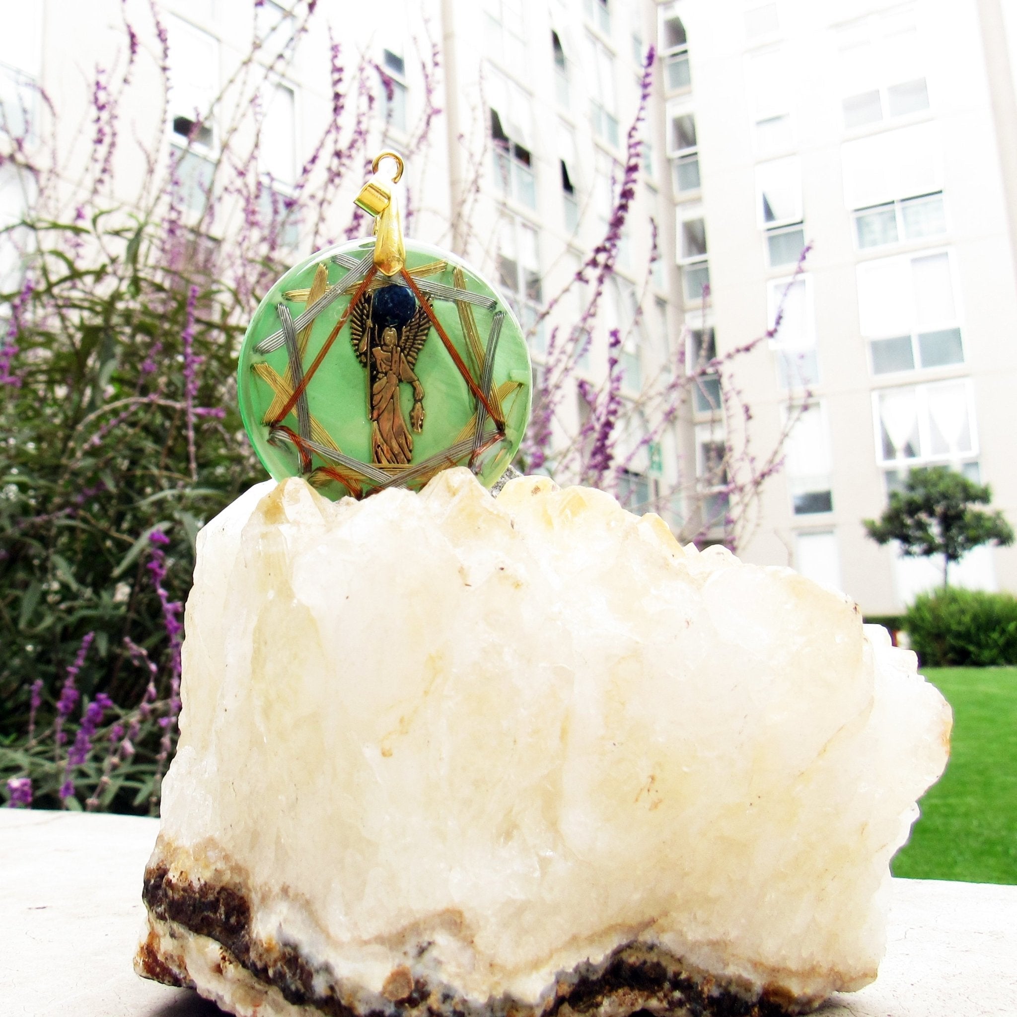 ENVÍO INMEDIATO Arcángel Rafael 13 Vortex Chapa de Oro - Metayantra México