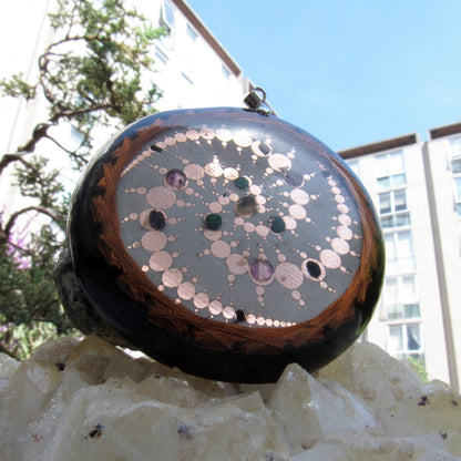 ENVǍO INMEDIATO Dispositivo de Luz sobre Oscuridad Espiral Triple, Wind Mill Hill Crop Circle Resonador Cuǭntico - Metayantra MǸxico