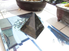 Pirámide Orgón Sol Negro Protector 5G - Metayantra México