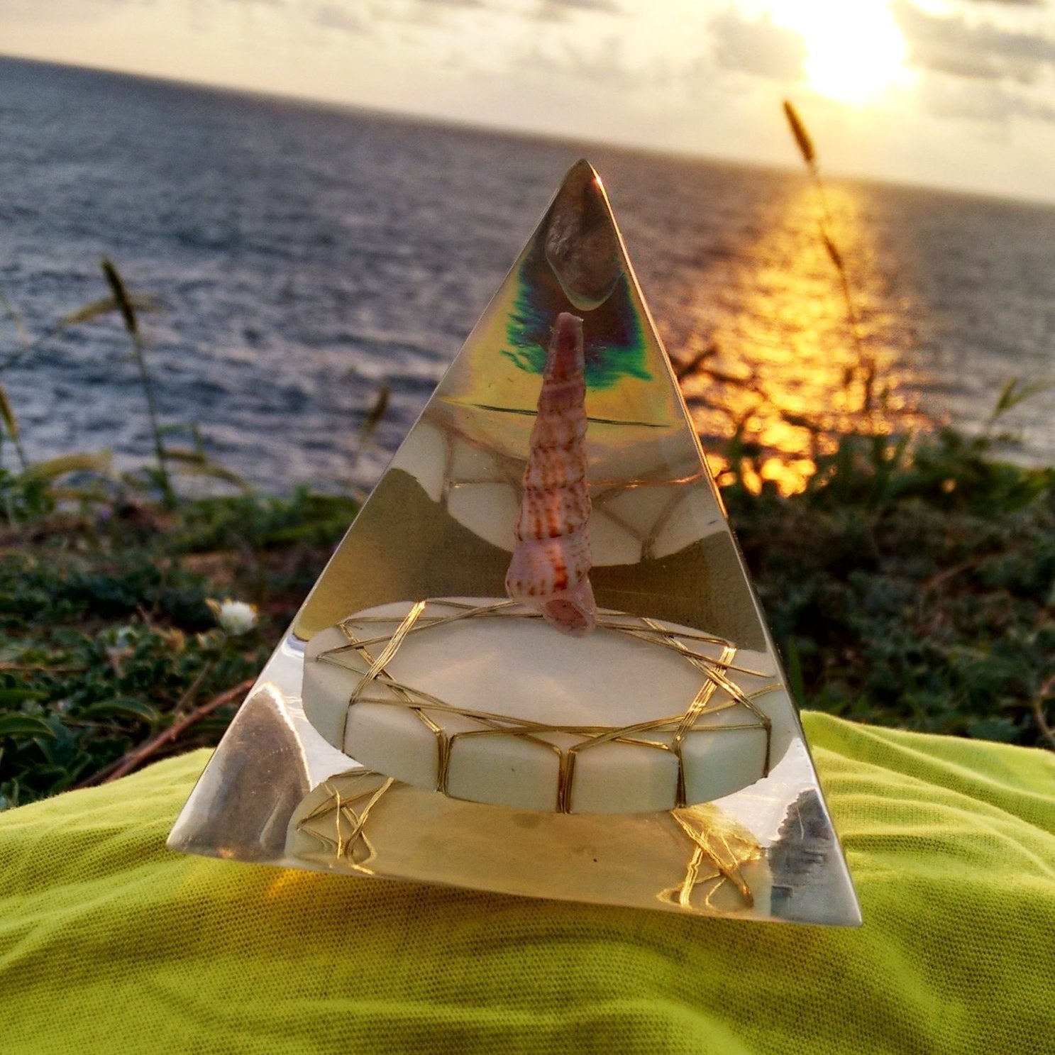 Pirǭmide Zipolite - Metayantra MǸxico