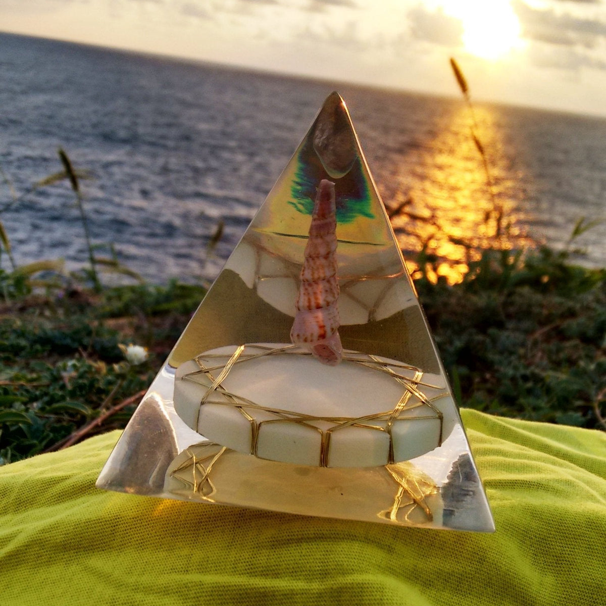 Pirǭmide Zipolite - Metayantra MǸxico