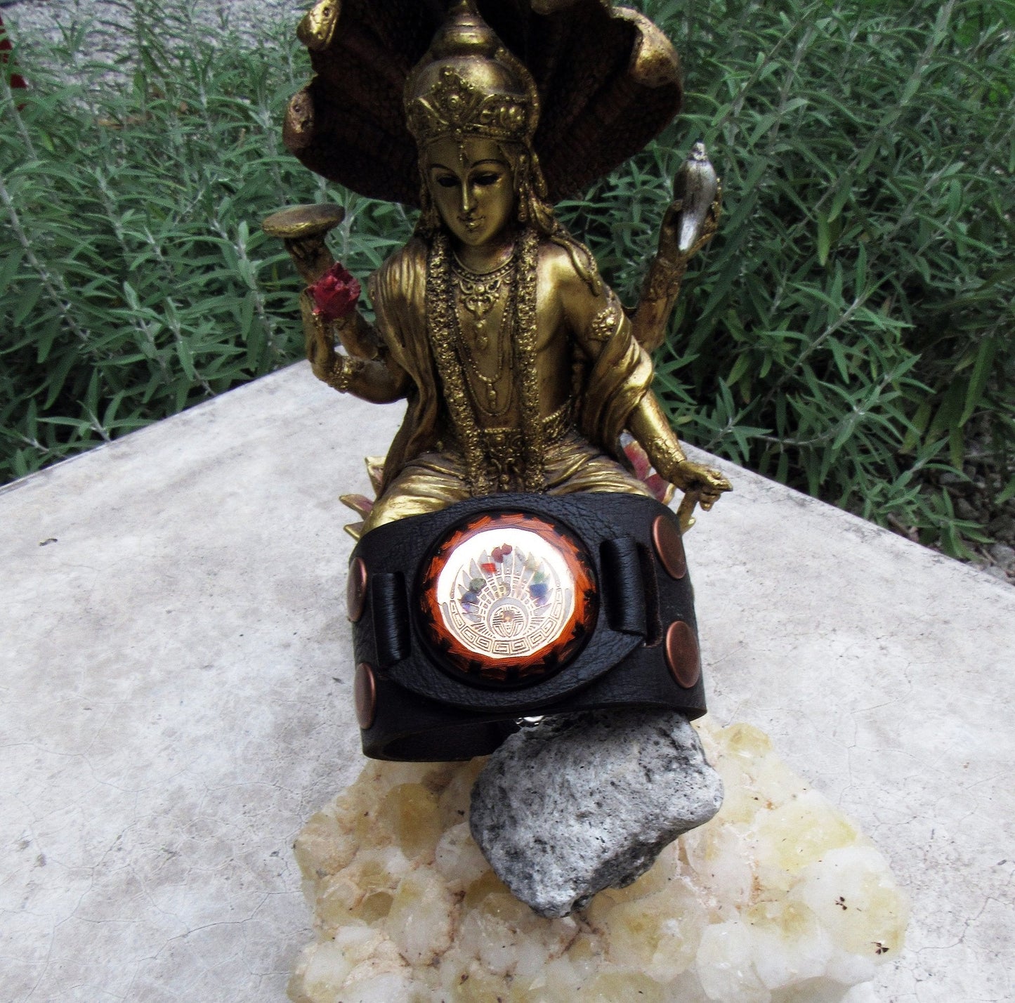 Pulsera con resonador cuǭntico Quetzalcoatl de 7 Chakras - Metayantra MǸxico