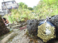 Thumbnail for Vector de Equilibrio Dorado con Shungite - Metayantra MǸxico