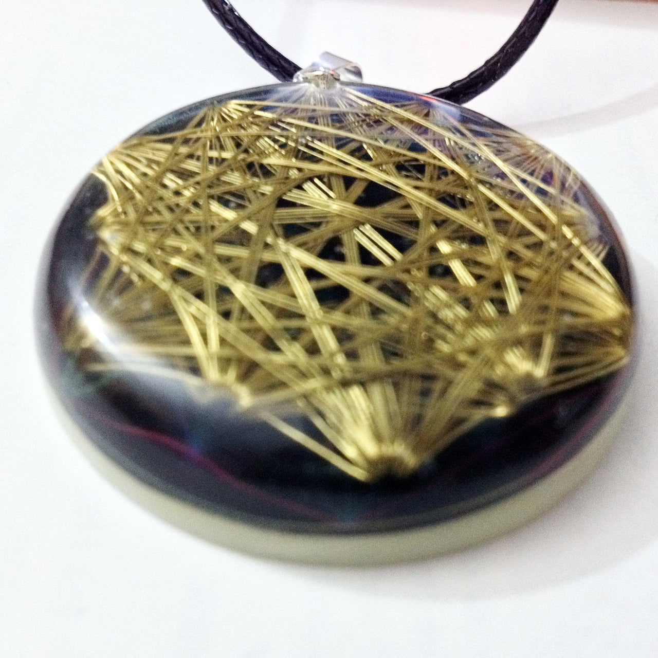 Vector de Equilibrio Dorado con Shungite - Metayantra MǸxico