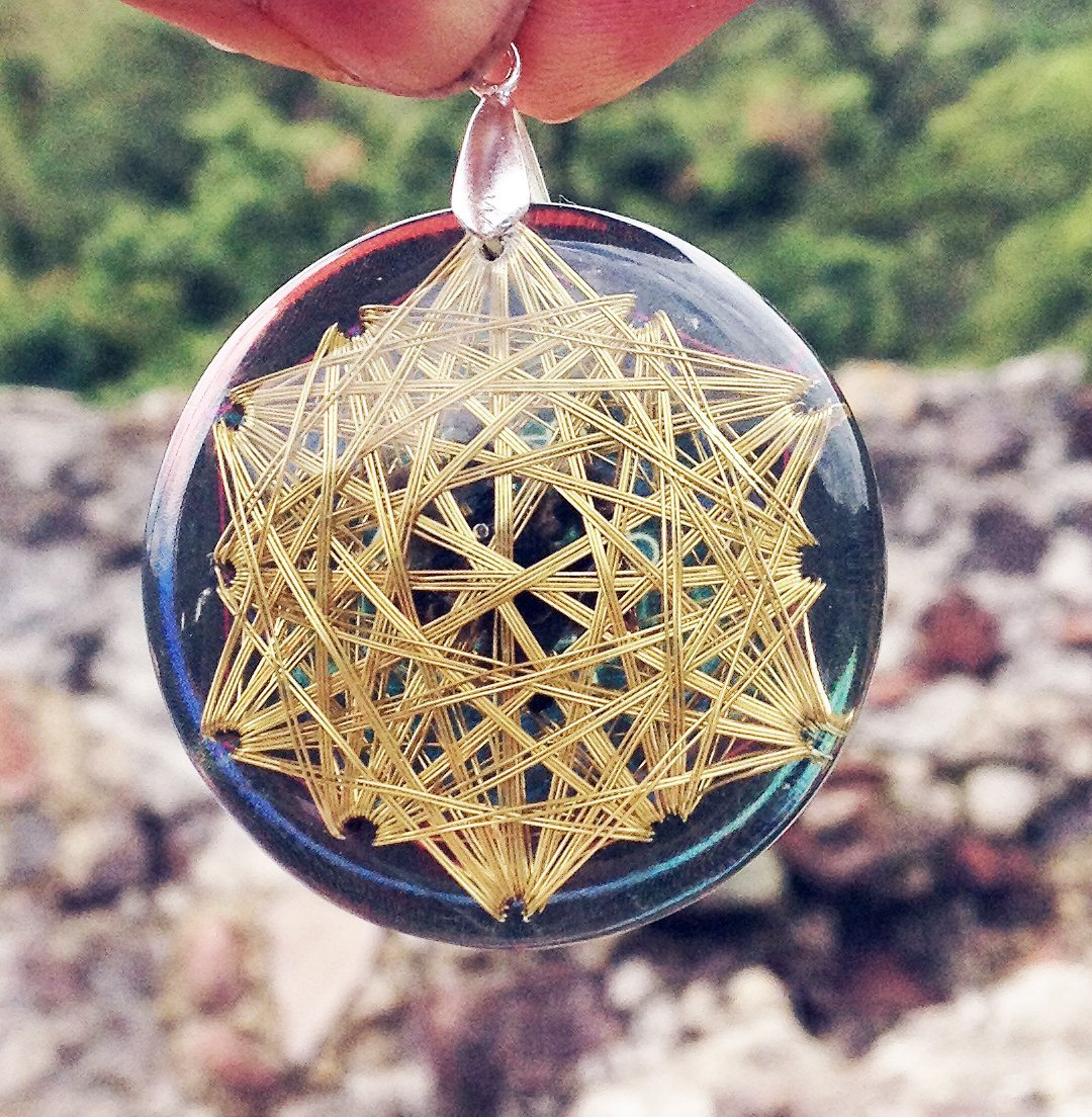 Vector de Equilibrio Dorado con Shungite - Metayantra MǸxico