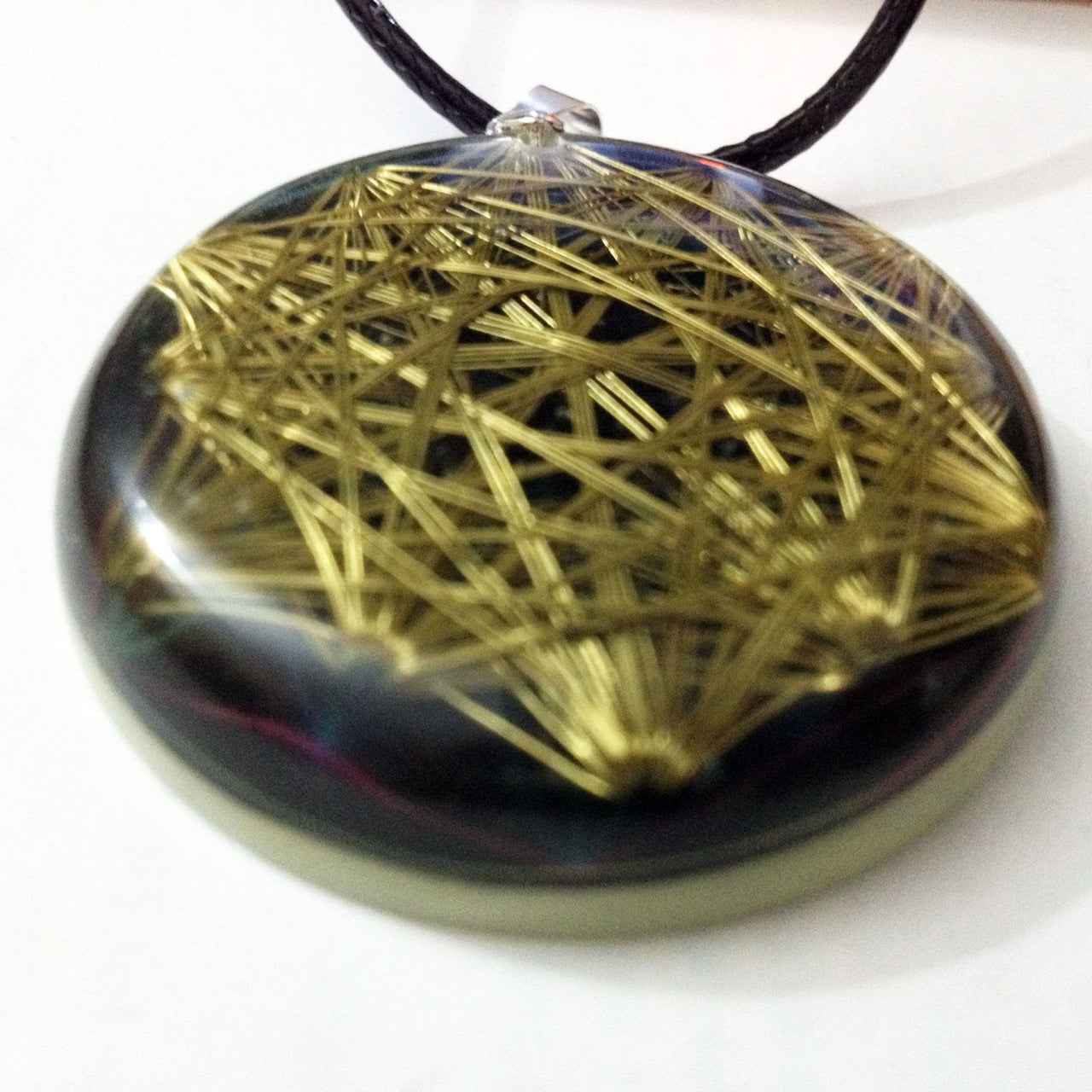 Vector de Equilibrio Dorado con Shungite - Metayantra MǸxico