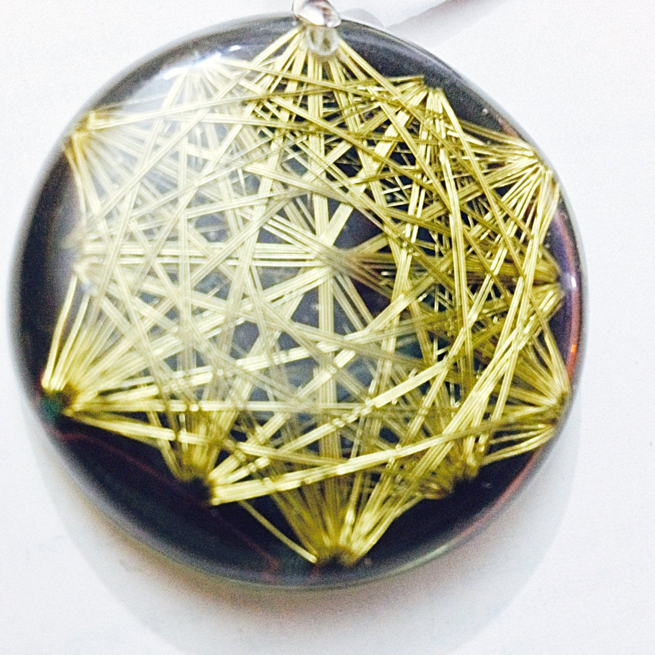 Vector de Equilibrio Dorado con Shungite - Metayantra MǸxico